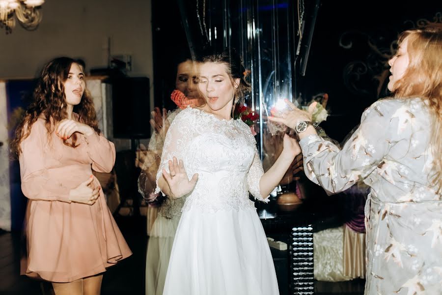 Fotograful de nuntă Roza Podolskaya (rosepodolskaya). Fotografia din 11 octombrie 2019