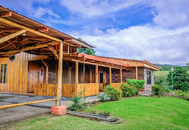 Maison avec jardin et terrasse 20