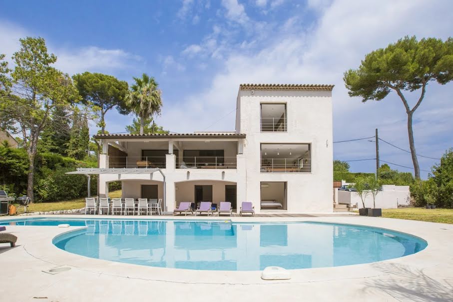 Vente villa 12 pièces 343 m² à Antibes (06600), 2 500 000 €