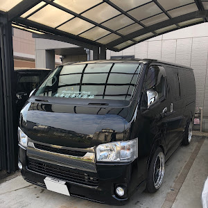 ハイエースバン