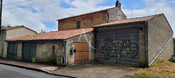 maison à Saintes (17)