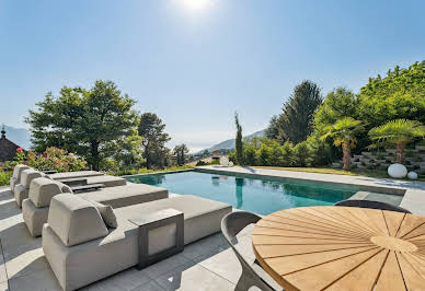 Maison avec jardin et terrasse 2