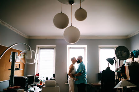 Fotografo di matrimoni Aleks Sukhomlin (twoheartsphoto). Foto del 6 luglio 2016