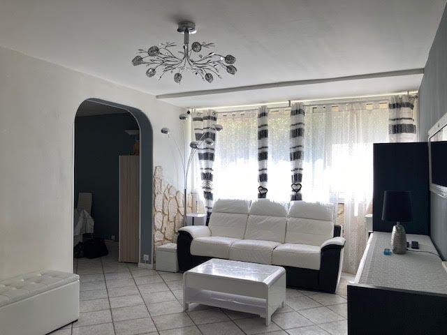 Vente appartement 4 pièces 77 m² à Marseille 8ème (13008), 242 500 €