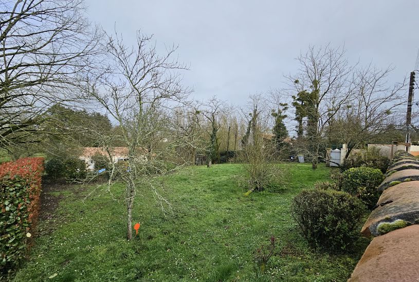  Vente Terrain à bâtir - 284m² à Fontenay-le-Comte (85200) 