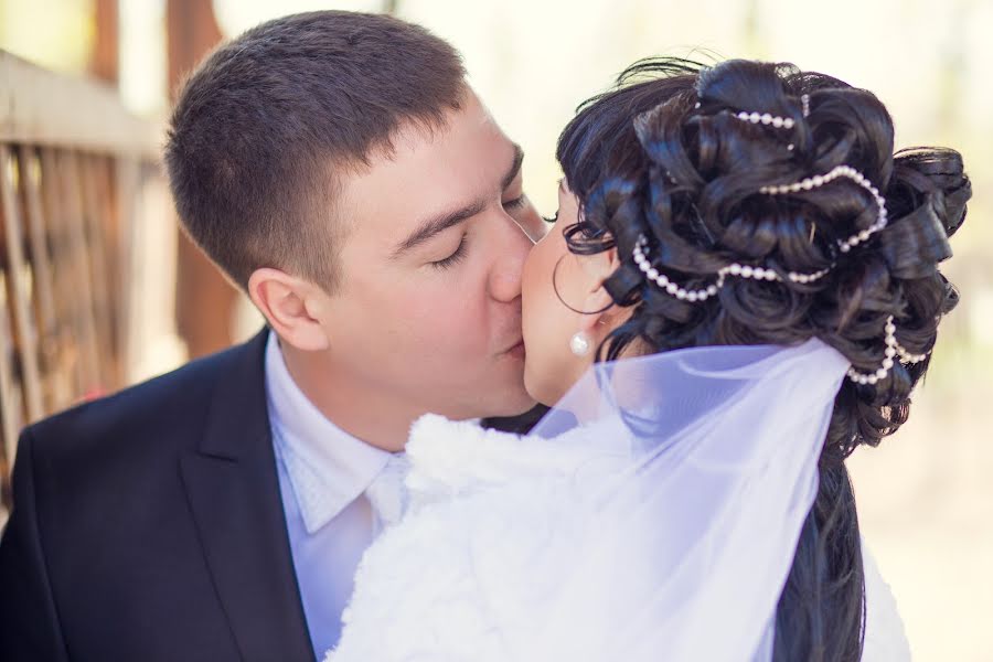 Wedding photographer Golovnya Lyudmila (kolesnikova2503). Photo of 29 September 2015