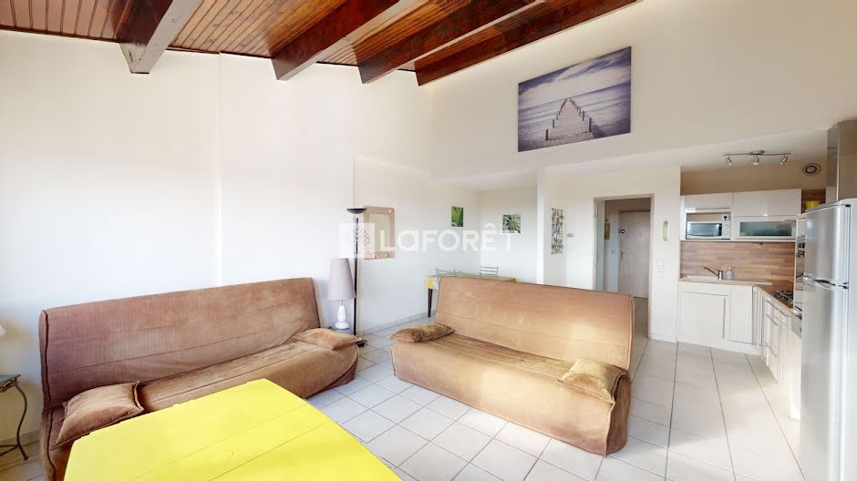 Vente appartement 3 pièces 53.5 m² à Frejus (83600), 190 000 €