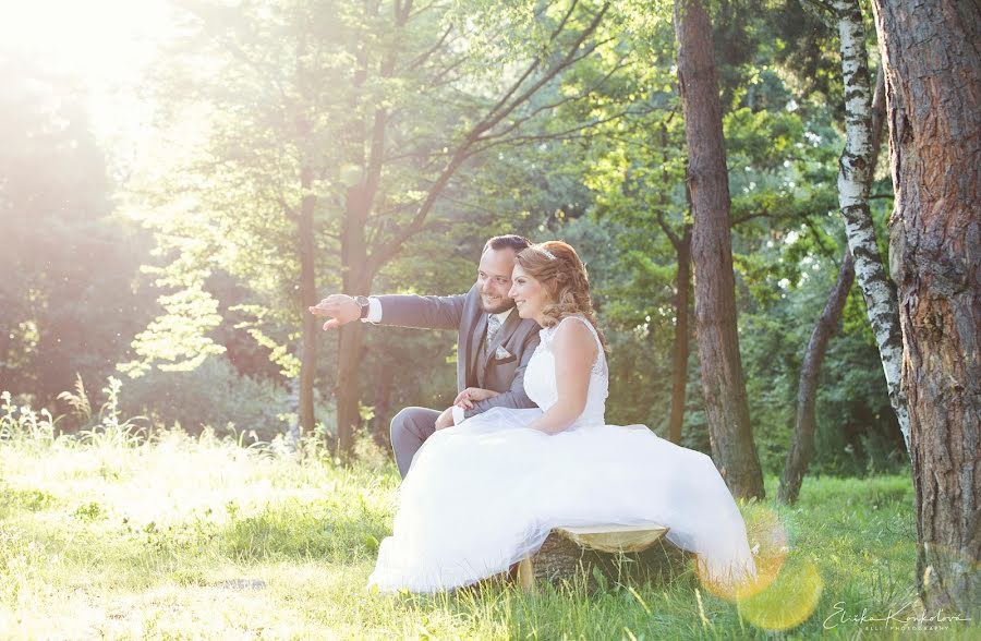 Fotógrafo de bodas Eliška Konkoľová (konkoovae). Foto del 16 de abril 2019