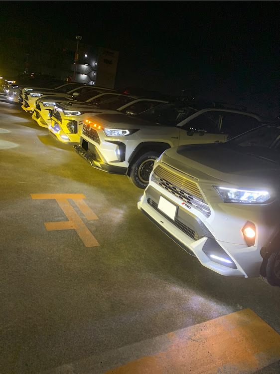 RAV4のrav4・オフ会・SRMに関するカスタム事例の投稿画像4枚目