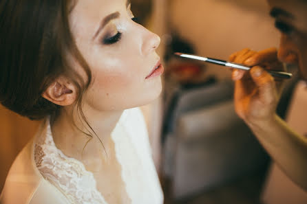 Fotógrafo de bodas Elena Bogdanova (bogdan). Foto del 6 de septiembre 2018