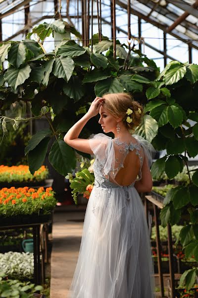 Fotógrafo de casamento Darya Zaozerova (dashutaz). Foto de 6 de julho 2016