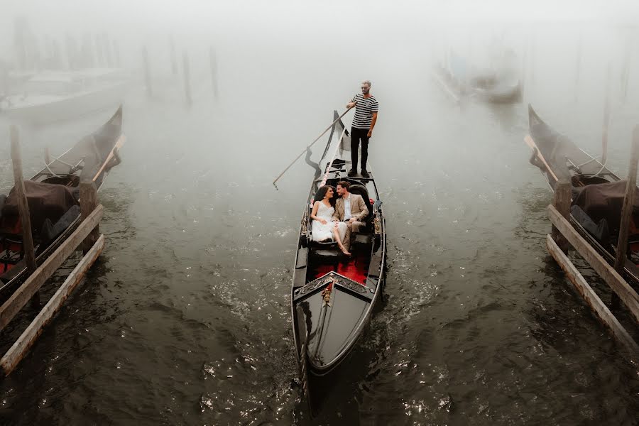 Fotograful de nuntă Patryk Bruliński (patrykbrulinski). Fotografia din 29 septembrie 2022