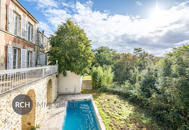 House with pool and terrace 3