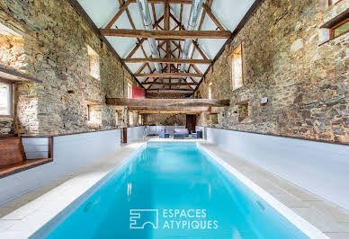 Maison avec piscine 18