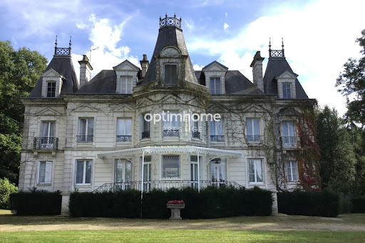 Propriété avec jardin 1
