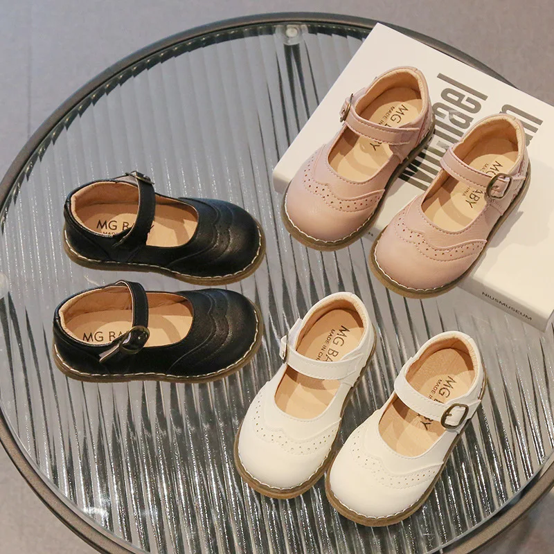 Girls' Casual Solid Color Leather Shoes Comfortable and stylish leather shoes for everyday wear. Durable and fashionable
