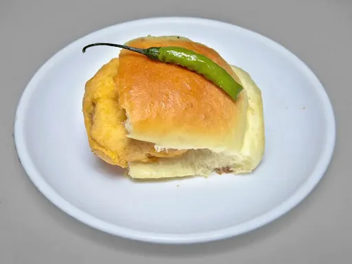 Paneer Vada Pav