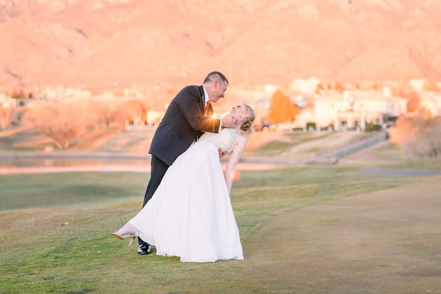 Fotógrafo de casamento Coryn Kiefer (corynkiefer). Foto de 8 de setembro 2019