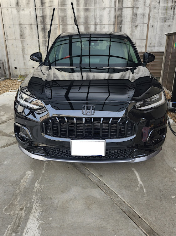 ZR-VのZRV・HONDA・洗車・エンブレム塗装に関するカスタム事例の投稿画像1枚目