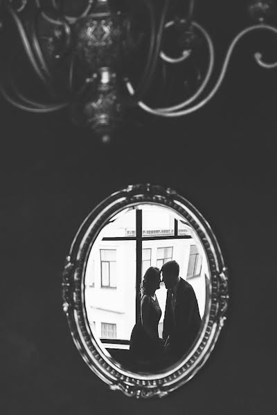 Fotografo di matrimoni Katerina Proshutinskaya (katrinkatrin). Foto del 14 febbraio 2017