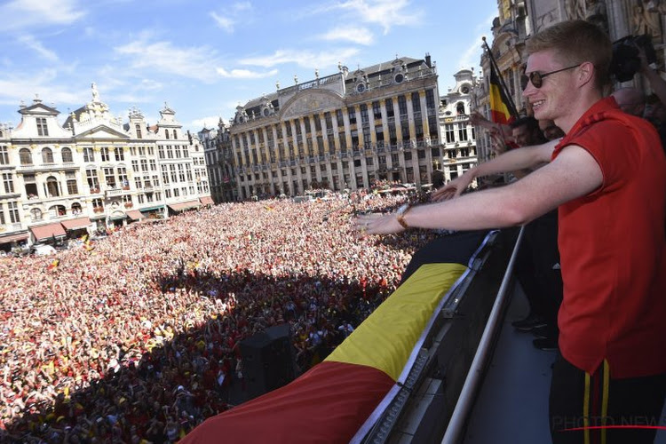 Quand De Bruyne prend le micro: "Mon Français n'est pas le meilleur mais... Je m'en bats les couilles"