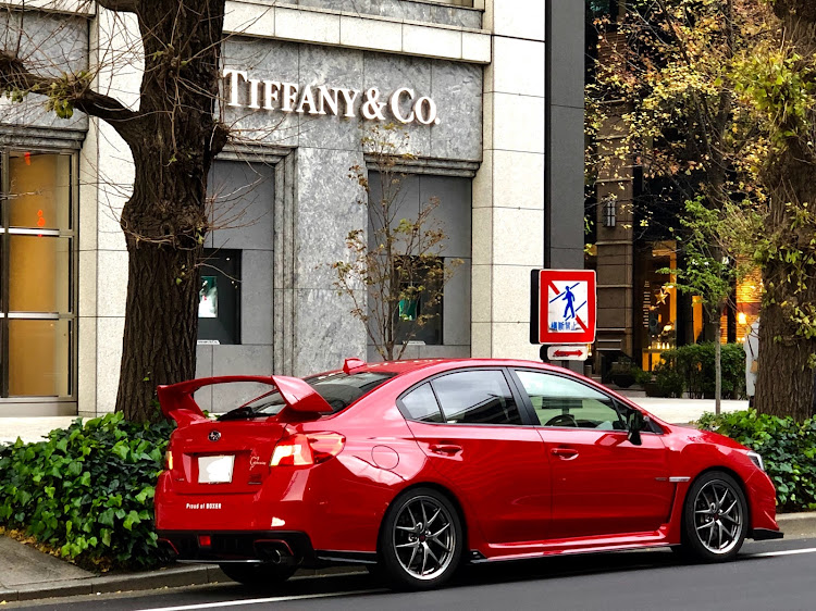 WRX STIのティファニーで撮影を・きじに関するカスタム事例の投稿画像3枚目