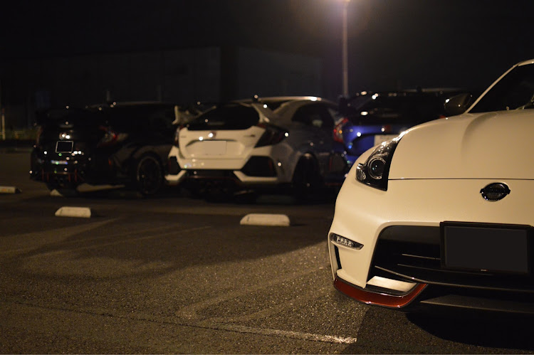 WRX STIのナイトミーティング・お尻ショット・スポーツカー・モラージュ菖蒲・時を戻そうに関するカスタム事例の投稿画像3枚目