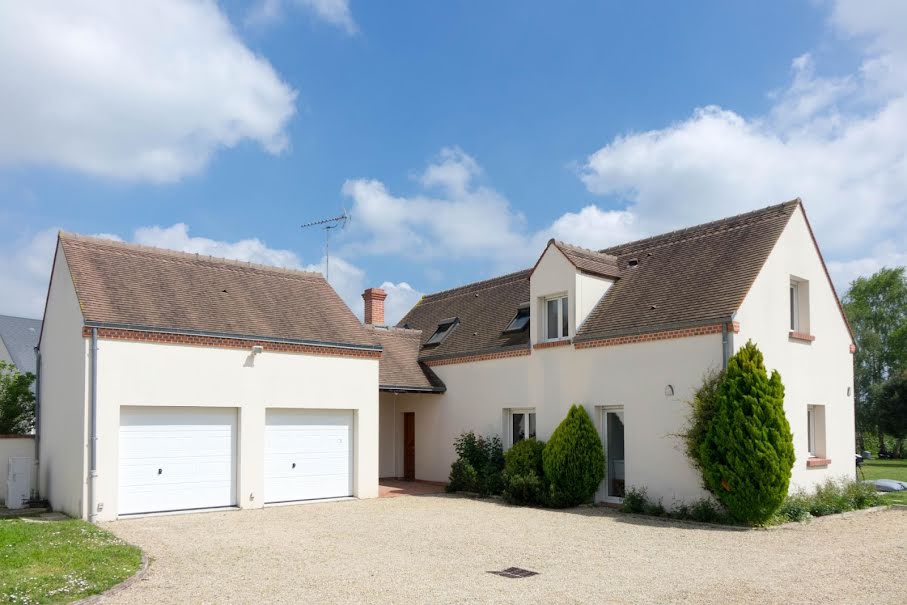 Vente maison 7 pièces 200 m² à Cléry-Saint-André (45370), 454 000 €