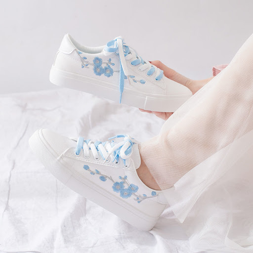 Title 5, Schoolgirl Embroidered Flat Sneakers