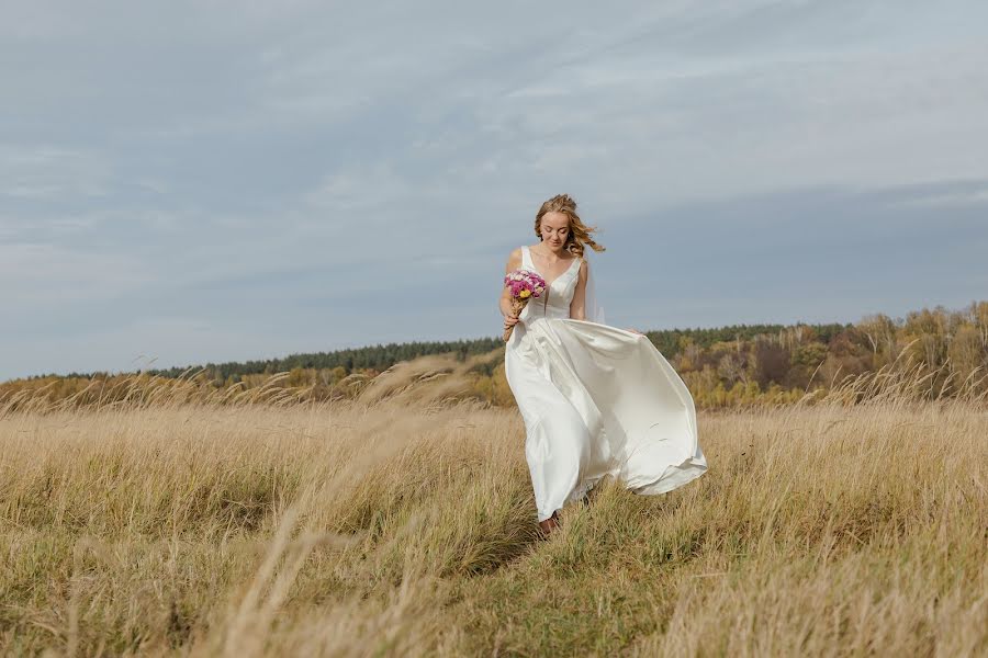 Fotógrafo de casamento Viktoriya Bestuzheva (bestuzheva). Foto de 24 de junho 2020