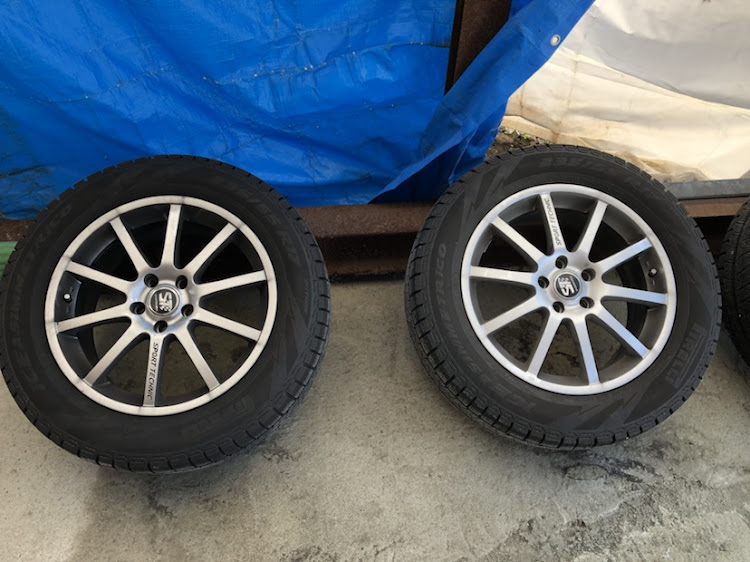 XC70のタイヤ交換・タイヤ洗浄に関するカスタム事例の投稿画像2枚目