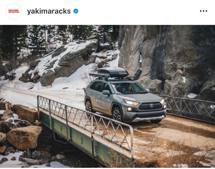 RAV4のUSルーフレール・usトヨタ・UStoyota・rav4・ルーフレールに関するカスタム事例の投稿画像2枚目