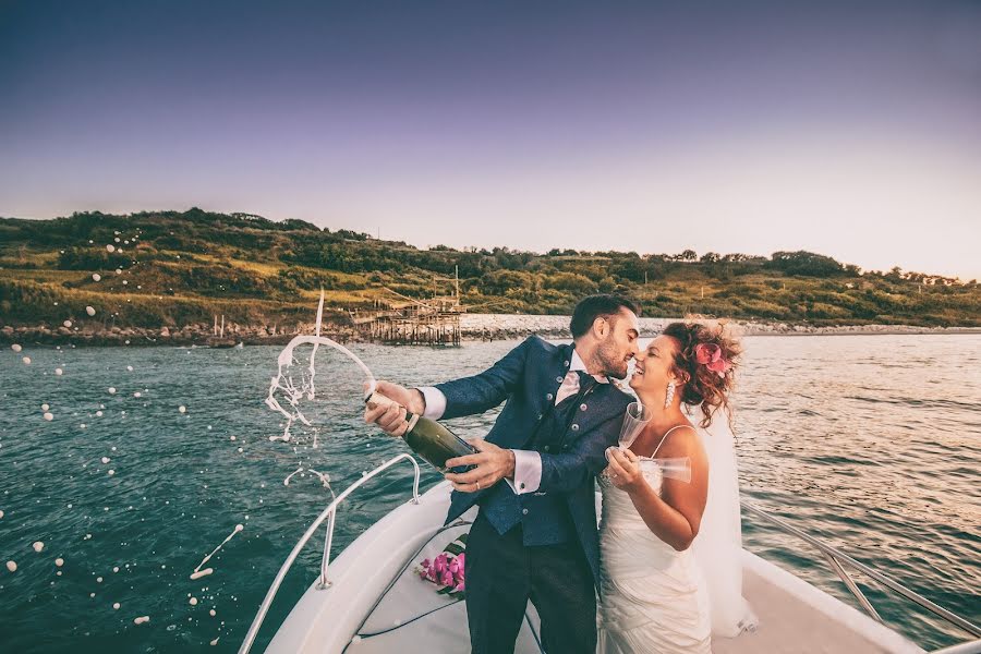 Fotografo di matrimoni Ennio De Sanctis (enniods). Foto del 29 agosto 2019