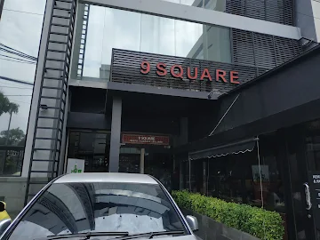 9 Square Pool & Resto photo 