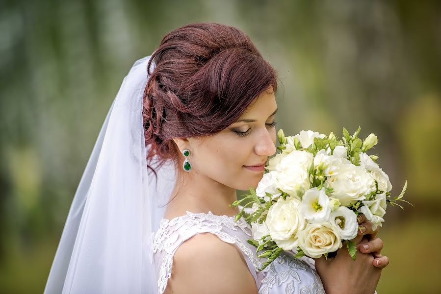 婚礼摄影师Aleksandr Leonenko（leonenkofoto）。2019 6月14日的照片