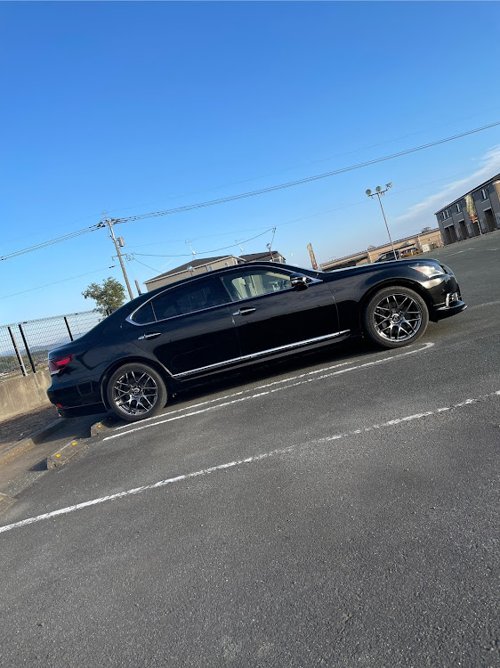 LSのLEXUS・LEXUS LS・レクサスLS・レクサスLS600hl・エグゼクティブパッケージに関するカスタム事例の投稿画像6枚目