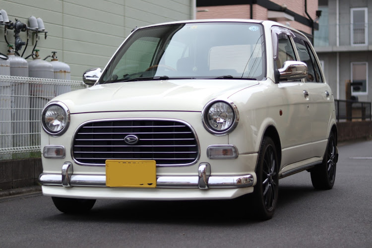 ミラジーノのミラジーノのある生活・ミラジーノ乗りと繋がりたい・リップスポイラー取付・テールランプ交換・テールランプシーケンシャルに関するカスタム事例の投稿画像1枚目