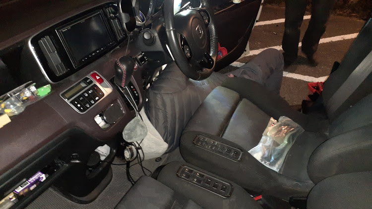 ワゴンR RRの愛彩ランド・作業オフ・洗車・CCウォーターゴールド・NｰONEに関するカスタム事例の投稿画像3枚目