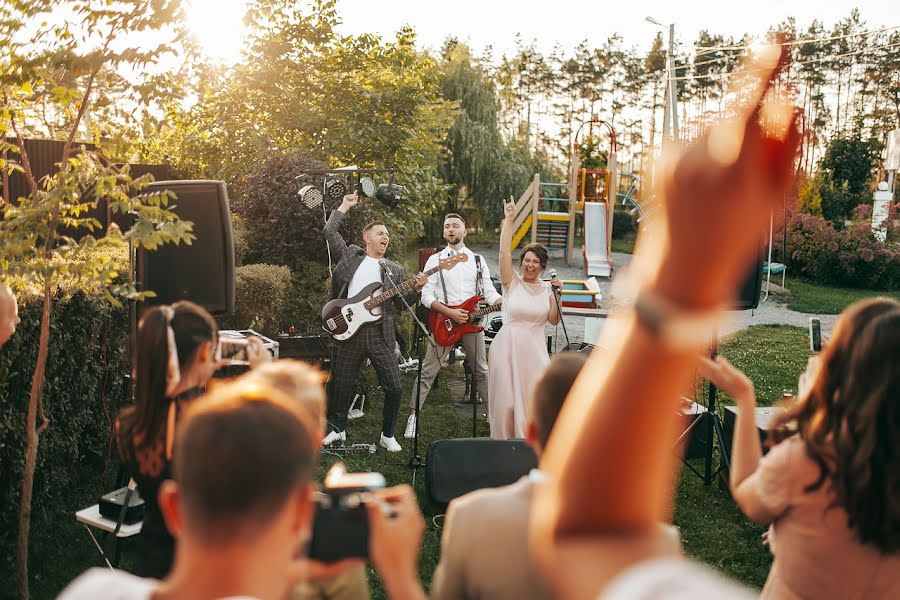 Fotógrafo de casamento Yana Bokareva (bokaryshka). Foto de 3 de janeiro 2020