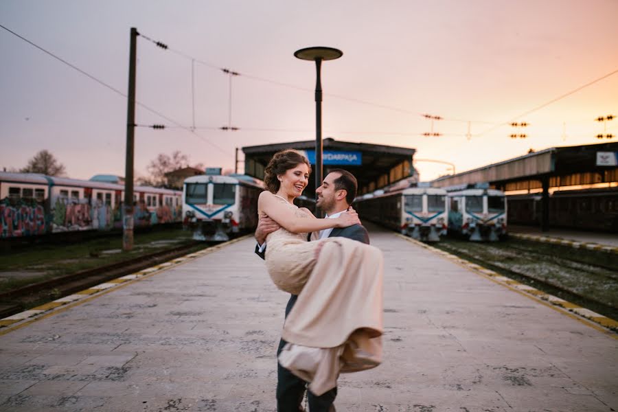 Hochzeitsfotograf Valeria Valle (valevallephoto). Foto vom 28. März 2019