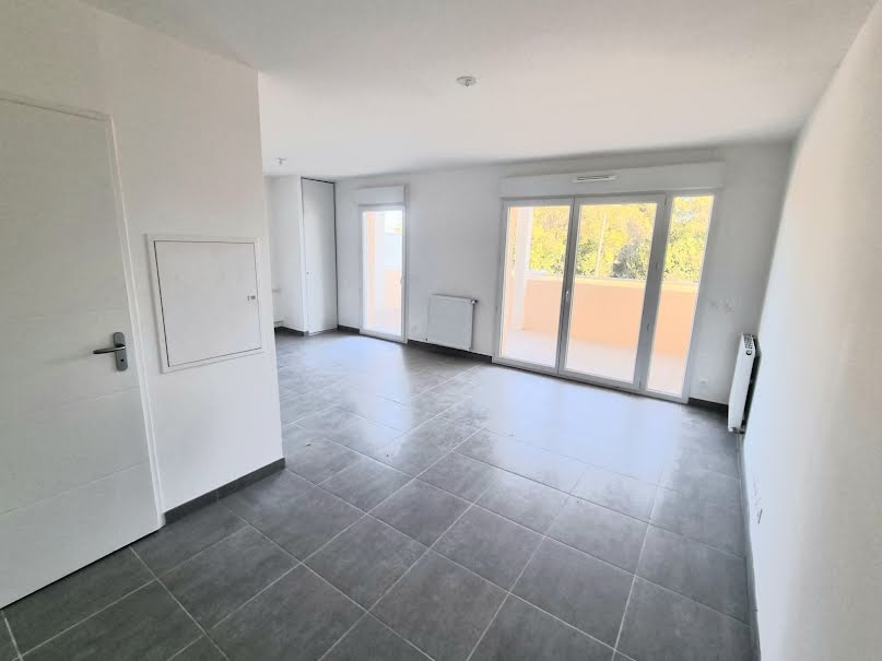 Vente appartement 1 pièce 30.39 m² à Orange (84100), 114 000 €