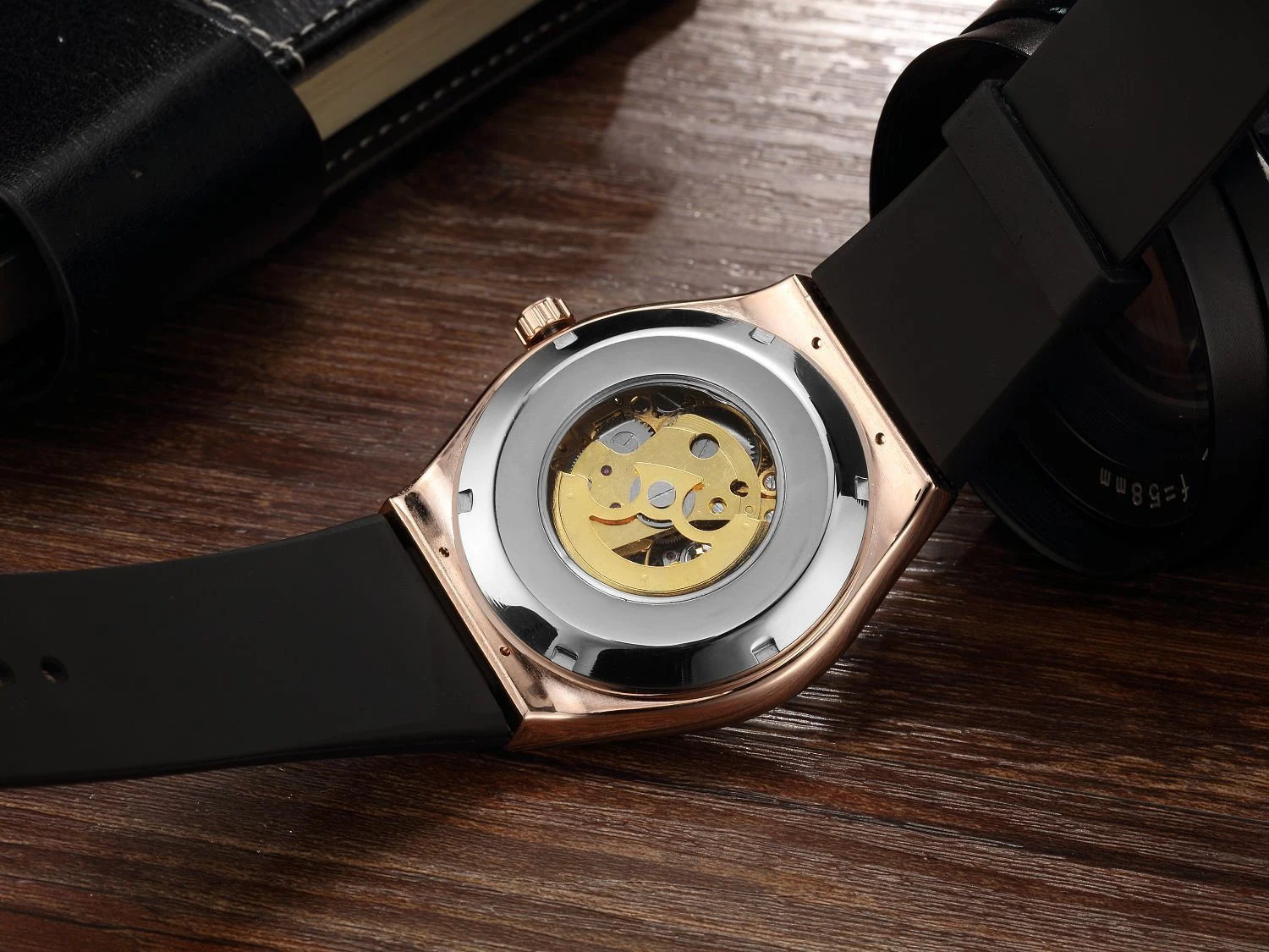 Title 13, Automatisch mechanisch herenhorloge. Ervaar pre...