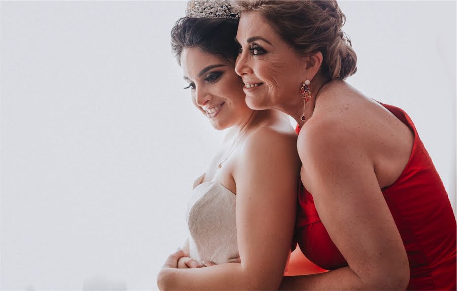 Wedding photographer Carolina Felices (parasiemprefoto). Photo of 16 February 2019