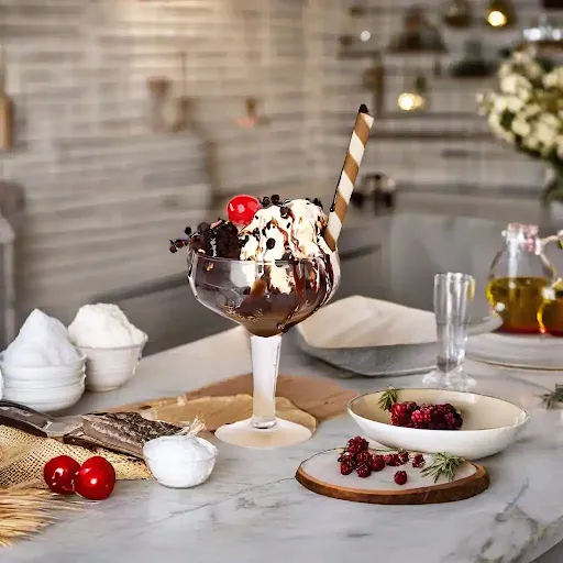 Chocolate Pastry Sundae