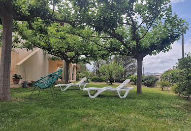 Propriété avec piscine en bord de mer 4