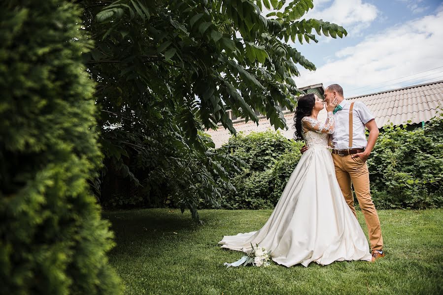 Fotografo di matrimoni Olesya Melshikova (eridan). Foto del 22 agosto 2017