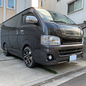 ハイエースバン TRH200V