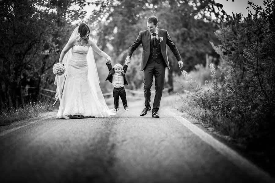 Fotógrafo de casamento Fortunato Caracciolo (fcaracciolo). Foto de 4 de fevereiro 2016