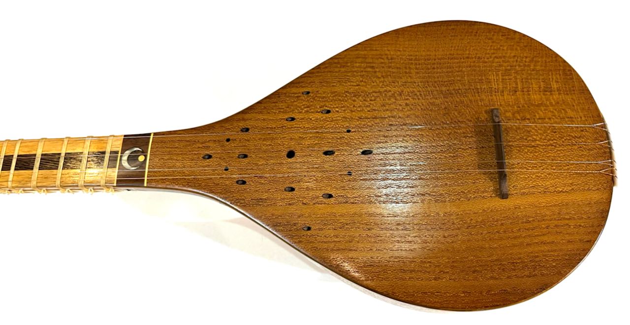 سه‌تار چراغی کاسه بزرگ