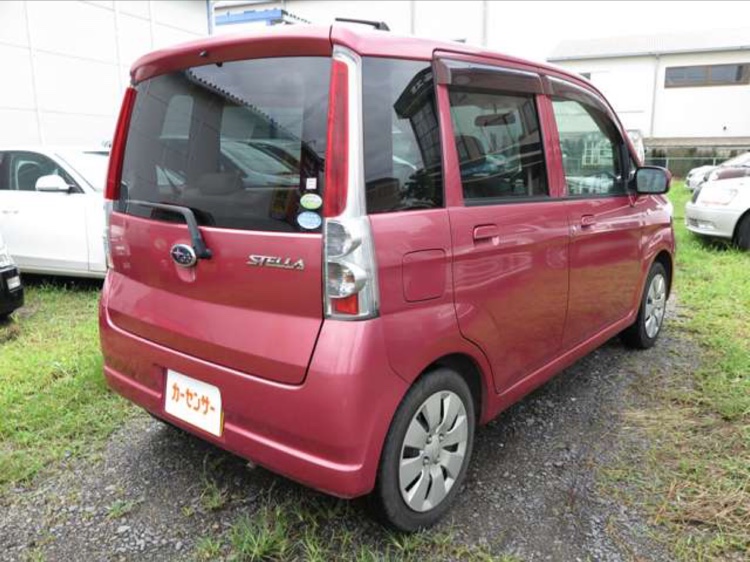 軽自動車好きさんが投稿した豆知識・ステラ珍しい色シリーズ・RNステラに関するカスタム事例の投稿画像3枚目